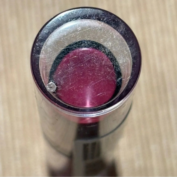 REVLON ColourStay  Ultimate Suede Shade #47 Wardrobe NEW Sealed - Picture 4 of 7